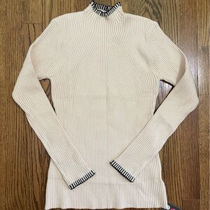 Bloggerlove Cream Sweater Tunic Black Trim, Size Medium, NWT
